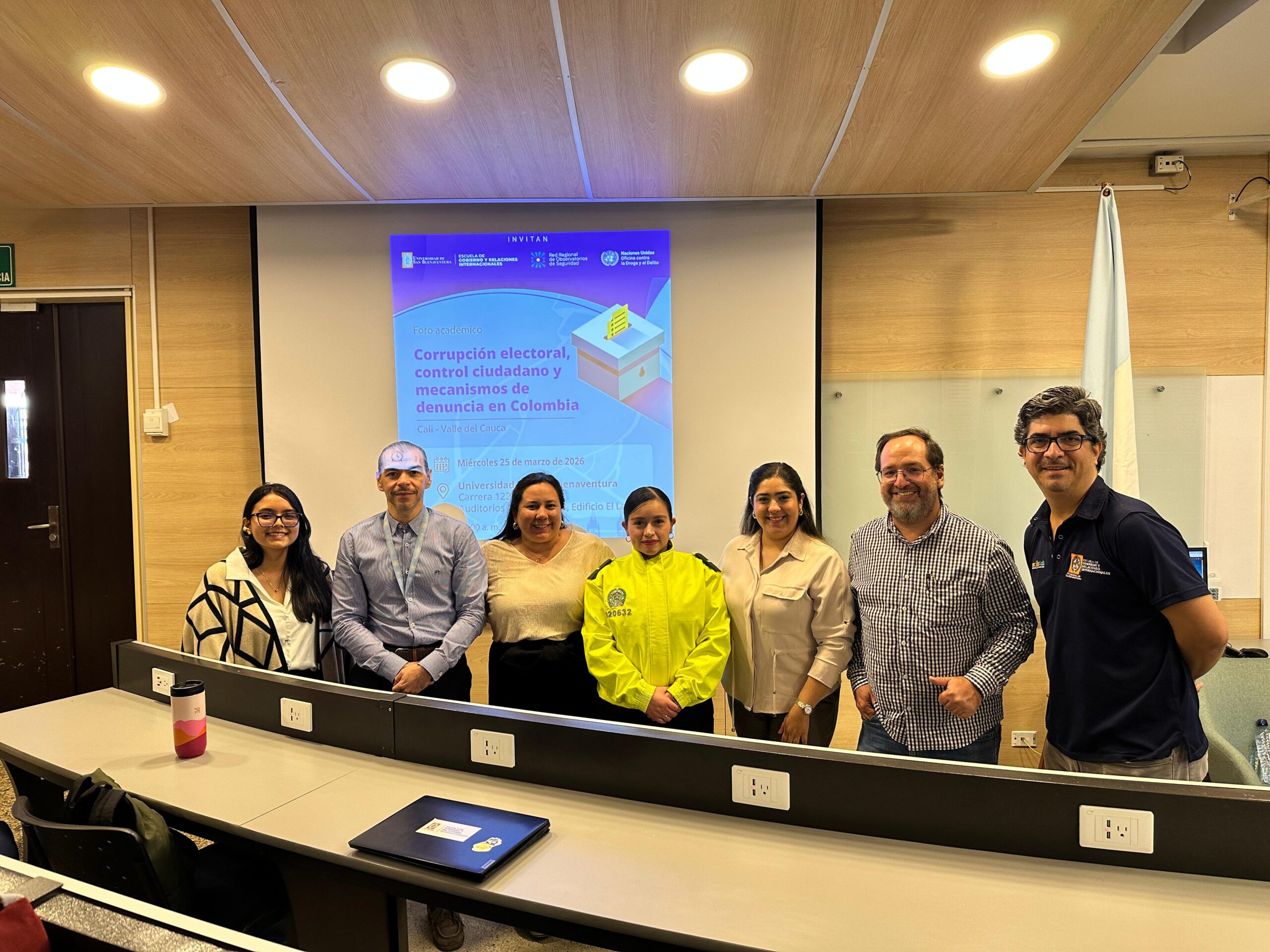 Una jornada por la lucha contra la corrupción: así vivimos el foro académico corrupción electoral, control ciudadano y mecanismos de denuncia en Colombia