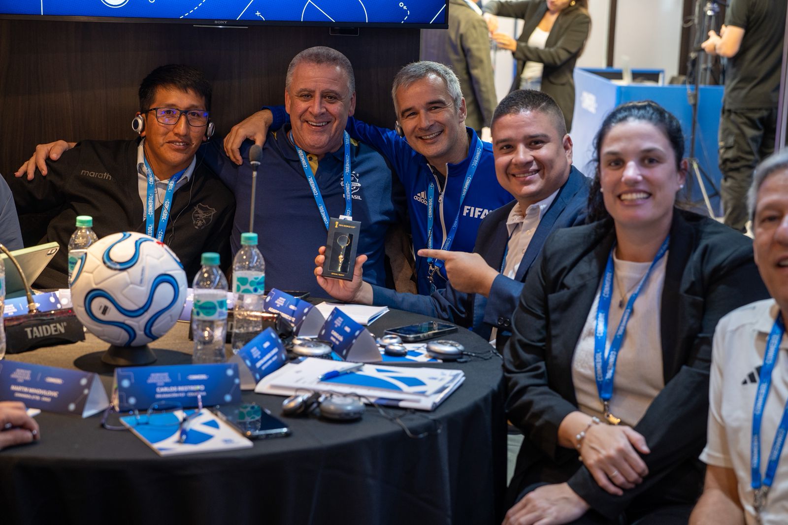 Profesor Alejandro Gutiérrez representa a la Universidad de San Buenaventura Cali en workshop de CONMEBOL en Paraguay