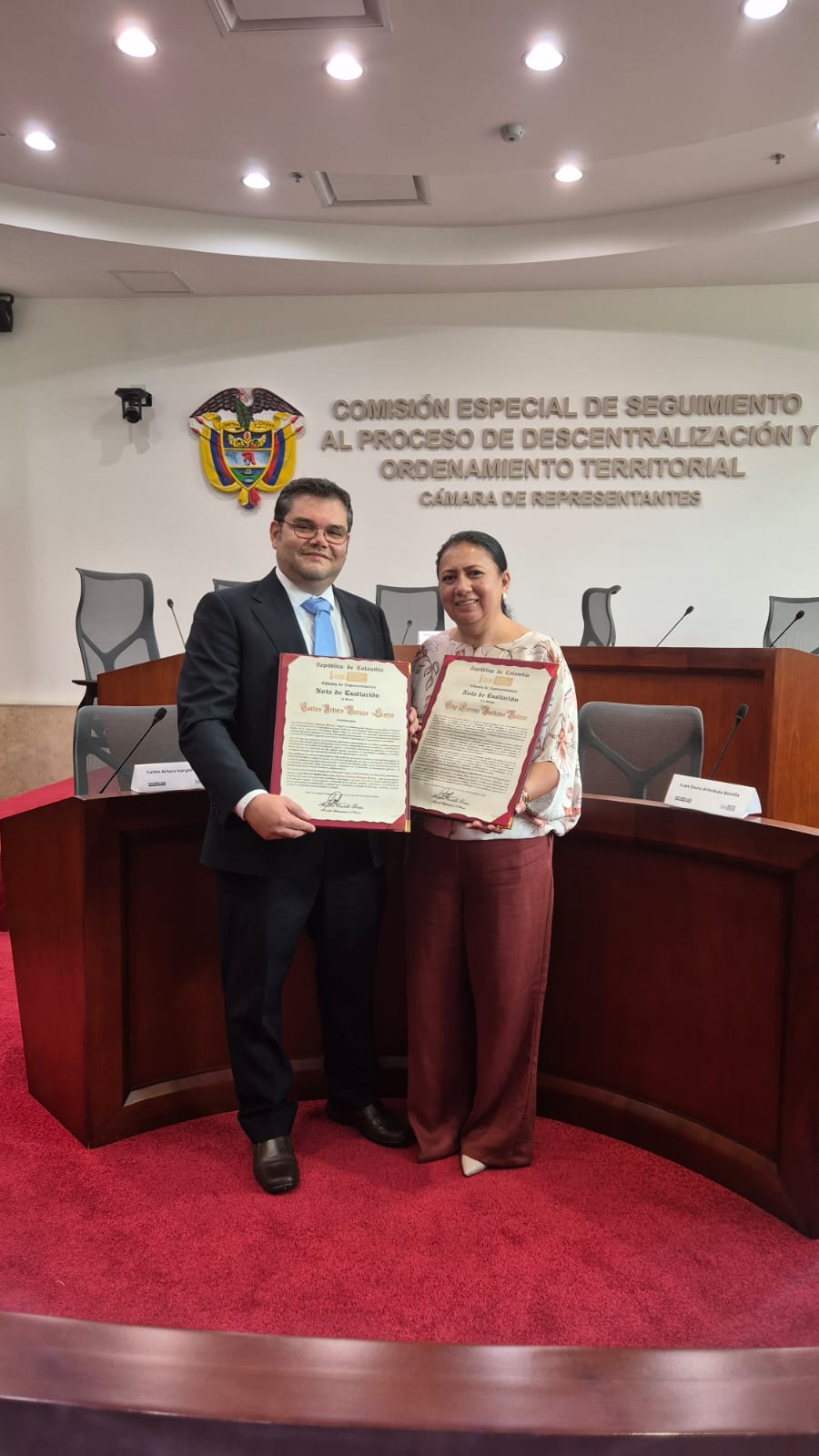 Docentes de la Universidad de San Buenaventura Cali reciben reconocimiento del congreso de la república de Colombia y Cámara de Representantes.